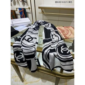 CHANEL Длинный шарф с круглым логотипом и двойным C  100% шелк 