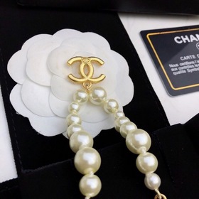 Набор сережек CHANEL  Классическая популярная модель. Классическ