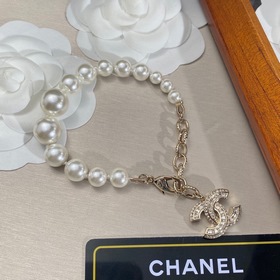 Chanel Популярный изысканный жемчужный браслет Аксессуары от Cha
