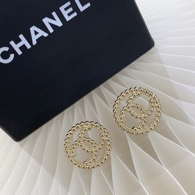 CHANEL Классические серьги с двойным C и круглым кольцом Новые се