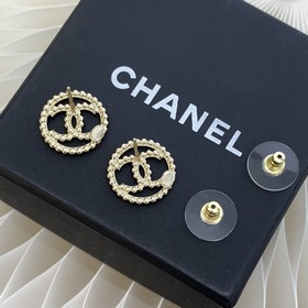 CHANEL Классические серьги с двойным C и круглым кольцом Новые се