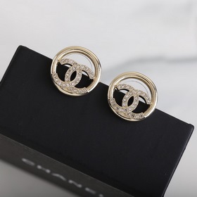 CHANEL Классические серьги с двойным C и круглым кольцом Новые се