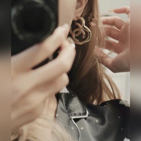 Серьги CHANEL Очень популярные, создают сильное впечатление, можн