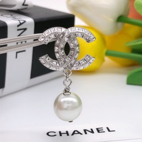 Chanel маленькие серьги с бриллиантами Серебряные серьги с брилл