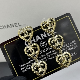 Серьги CHANEL «Сердце» Новинка, которая обязательно должна быть в