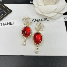 CHANEl Chanel Новые серьги-гвоздики с красным агатом и кристаллам