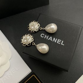 Chanel Микро-инкрустированные буквы, полоски, капли, жемчужные се