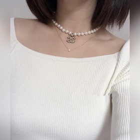 CHANEL Классическое жемчужное ожерелье с двойным C Универсальный