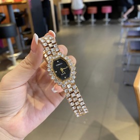 Часы Chanel с бриллиантами Модный, лаконичный, ретро-стиль [Розо
