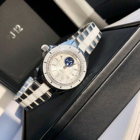 Chanel, полностью стальной корпус керамическими элементами, J12 C