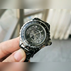CHANEL Шанель – символ классической элегантности Новые часы J12·2