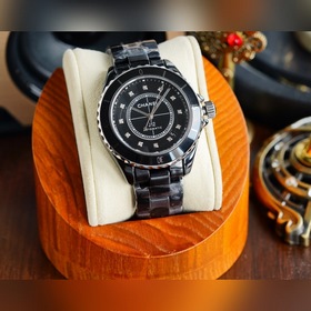Часы Chanel J12 «20-летие» Оснащены новым механизмом с автоподзав