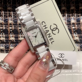 Часы Chanel 316 с корпусом из нержавеющей стали ручной инкрустаци