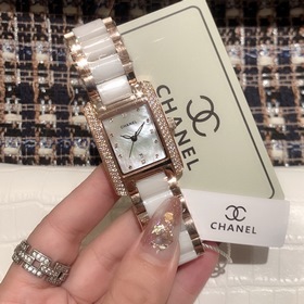 Часы Chanel 316 с корпусом из нержавеющей стали ручной инкрустаци