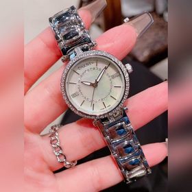 CHANEL Швейцарский кварцевый механизм, женские часы Новый модный