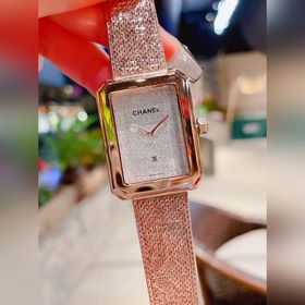 Chanel - Серия CHANEL BOY FRIEND - Часы «Солнце, луна и звезды» Е
