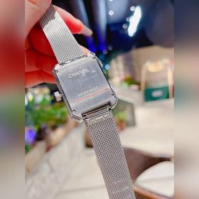Chanel - Серия CHANEL BOY FRIEND - Часы «Солнце, луна и звезды» Е