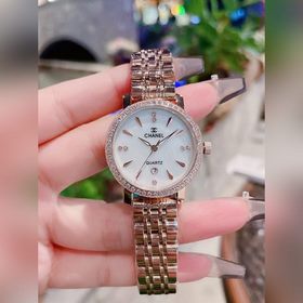 Женские часы Chanel с оригинальным кварцевым механизмом  Корпус
