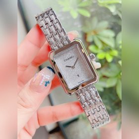 Chanel - Серия CHANEL BOY FRIEND - Часы «Солнце, луна и звезды» Е