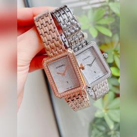 Chanel - Серия CHANEL BOY FRIEND - Часы «Солнце, луна и звезды» Е