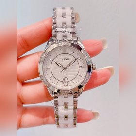 CHANEL - Незаменимые кварцевые часы для женщин Импортный кварцев