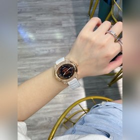 Chanel CHANEL Простой и модный часы с керамическим ремешком Новей