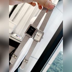 CHANEL Часы с двумя винтами винтовым задним крышкой, циферблат 25