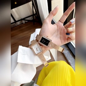 CHANEL Часы с двумя винтами винтовым задним крышкой, циферблат 25