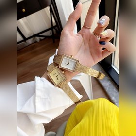 CHANEL Часы с двумя винтами винтовым задним крышкой, циферблат 25