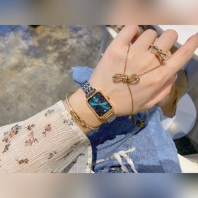 CHANEL Часы + браслет с микро-бриллиантами + серьги Chanel + кол