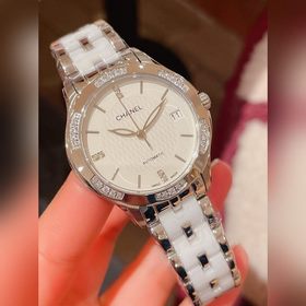 Женские часы Chanel  Импортный кварцевый механизм, корпус из нер
