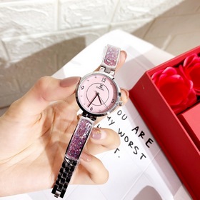 CHANEL Женский часы Chanel с ремешком из бриллиантов и циферблато