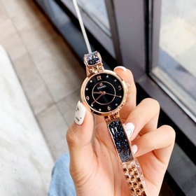 CHANEL Женский часы Chanel с ремешком из бриллиантов и циферблато