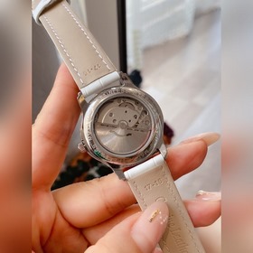 Chanel, изысканные женские часы [отличный выбор в качестве подарк