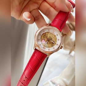 Chanel CHANEL 3-стрелочный женский часы Итальянская телячья кожа/