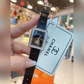 Серия Chanel BOY·FRIEND Создан для максимальной экономичности. К