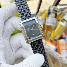 Женские часы Chanel BOY FRIEND в стиле британской моды  Смелость