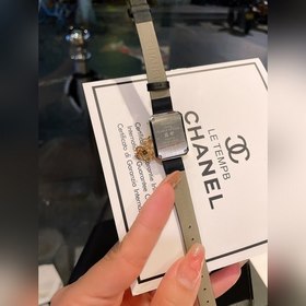 Часы Chanel Première Extrait de Camélia На циферблате нет секундн