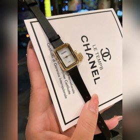 Часы Chanel Première Extrait de Camélia На циферблате нет секундн