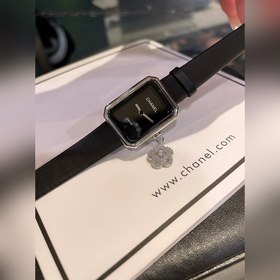 Часы Chanel Première Extrait de Camélia На циферблате нет секундн
