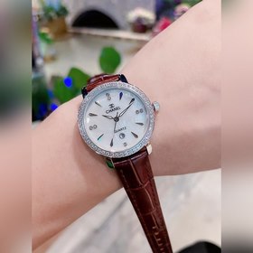 Женские часы Chanel с оригинальным кварцевым механизмом  Корпус 