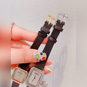 Часы Chanel Première Extrait de Camélia На циферблате нет секундн