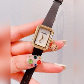 Часы Chanel Première Extrait de Camélia На циферблате нет секундн
