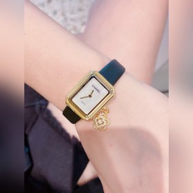 Часы Chanel Première Extrait de Camélia На циферблате нет секундн