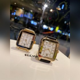 Chanel CHANE Современный классический дизайн Корпус часов украшен