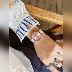 CHANEL Chanel Простой и модный часы Изысканный стиль. Прочные сте