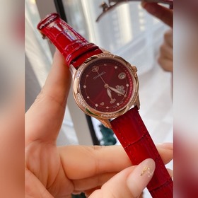 CHANEL Ручная работа, инкрустированный бриллиантами циферблат с а
