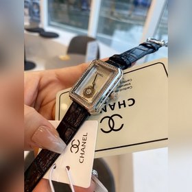 CHANEL BOY·FRIEND серия наручных часов Созданы для максимальной э