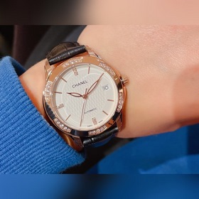 Женские часы Chanel  Импортный кварцевый механизм, корпус из нер