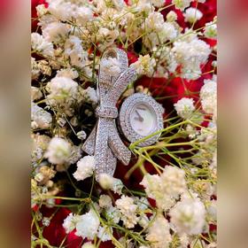 Chanel ювелирный часы из серии RUBAN Ремешок с узором, покрытый 
